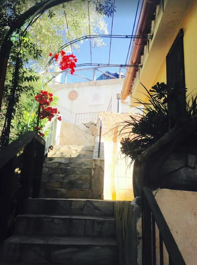 Villetta With Heated Pool And Panoramic View Torre delle Stelle